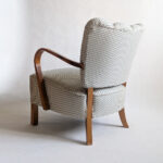 kreslo H-237, retronaut