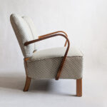 kreslo H-237, retronaut