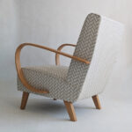 kreslo Halabala C, retronaut