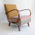 kreslo Halabala C, retronaut