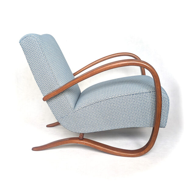 kreslo H-269, retronaut