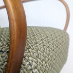 kreslo Halabala C, retronaut